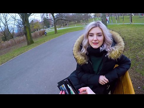 ❤️ Gleypir heitt ásamt ókunnugra fyrir peninga - blástur í garðinum eftir Evu Elfie ❤❌ Klám fb á is.bsglass.ru ️❤